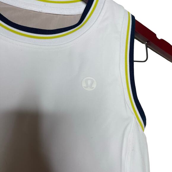 Lululemon Varsity Scoop-Neck Tennis Tank Top in white sz 4 - Picture 4 of 4